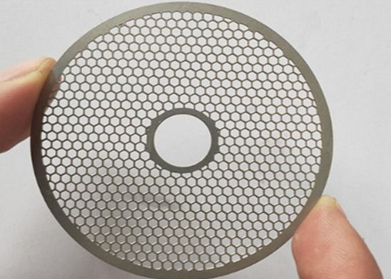प्रेसिजन इलेक्ट्रॉनिक्स छिद्रित धातु मेष अल्ट्रा फाइन 0.04 मिमी होल