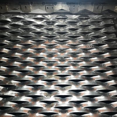 भवन सजावट के लिए पीवीडीएफ एल्यूमीनियम विस्तारित धातु जाल शीट