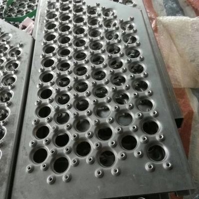 डायमंड ग्रिप कैटवॉक ग्रिटिंग / ग्रिप स्ट्रट स्टील सेफ्टी ग्रिटिंग