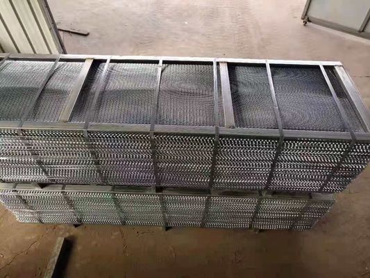 ASTM A653 स्टुको वायर मेष 27*96 इंच सेल्फ फ़रिंग विस्तारित धातु लैथ