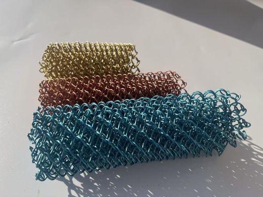 पानी की सुविधा के लिए एंटी-रस्ट स्टेनलेस स्टील 304 धातु जल पर्दा