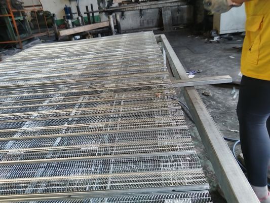 मॉरीशस के निर्माण परियोजनाओं के लिए उच्च-शक्ति वाले कंक्रीट दीवार ढालना