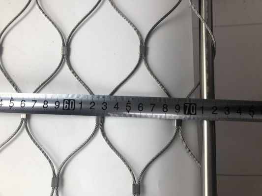 10 साल की वारंटी और सुरक्षित बैग सुरक्षा के लिए 304/316 सामग्री के साथ लचीला विरोधी चोरी स्टेनलेस स्टील रस्सी जाल