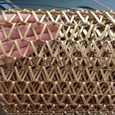 बिल्डिंग के लिए फ्लैट वायर स्टेनलेस स्टील आर्किटेक्चरल सर्पिल बुनाई कन्वेयर बेल्ट मेष