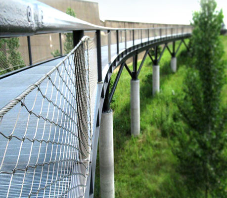 उच्च शक्ति स्टेनलेस स्टील रस्सी मेष कटघरा वास्तुकला 7x19 2.5 मिमी