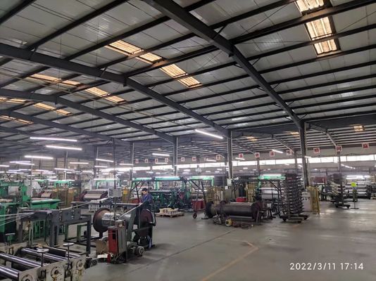 फ़िल्टर परत के लिए अनुकूलित रोल आकार स्टेनलेस स्टील सादे बुनाई फ़िल्टर मेश स्क्रीन