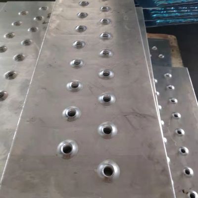 स्टेनलेस स्टील 3 मिमी गोल छेद छत चलने के लिए सुरक्षा ग्रिड