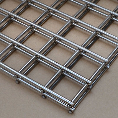 50x50 मिमी जस्ती वेल्डेड वायर मेष पैनल 3 मिमी मोटाई