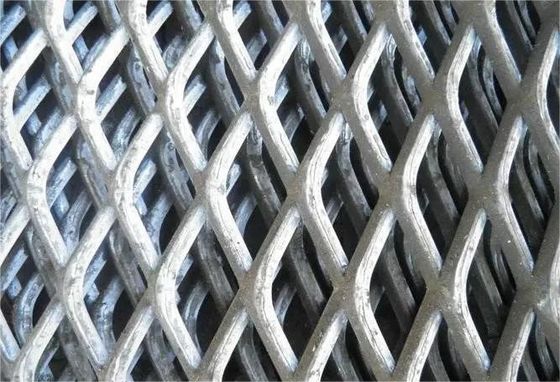 फुटपाथ प्लेटफार्म के लिए गैल्वेनाइज्ड 9 गेज एक्सपेंडेड शीट धातु