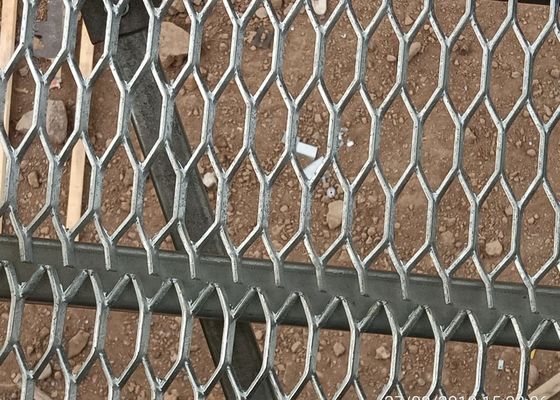 एक्सजी -11 उठाया कैटवॉक विस्तारित धातु एएसटीएम ए 123 विस्तारित धातु इस्पात झंझरी