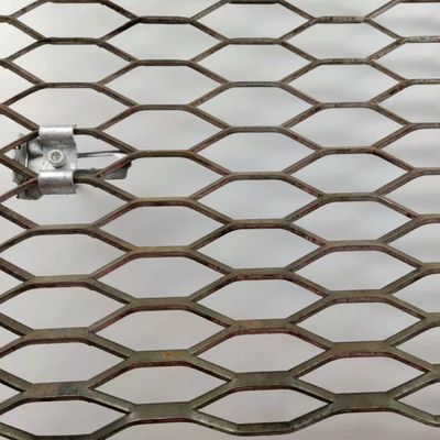 हेवी ड्यूटी 3m X 1.5m विस्तारित स्टील मेष हॉट डिप्ड जस्ती हेक्सागोनल होल