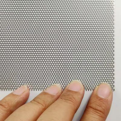 स्टेनलेस स्टील 304 0.5 मिमी छिद्रित शीट माइक्रो राउंड होल मेटल ग्रिल फ़िल्टर स्क्रीन: